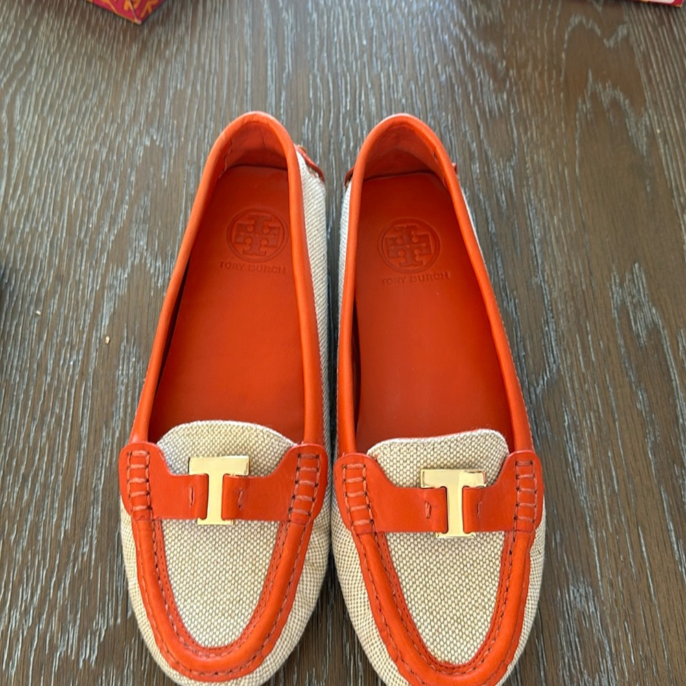 Tory Burch Lowell 2 driver tumbled leather